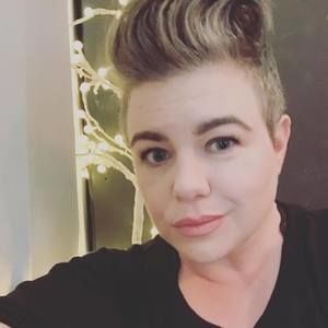 Meet your Posher, Cat